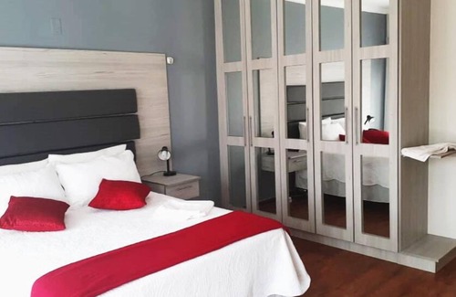 Thabana Tsooana Hotel | The Palace Hotel