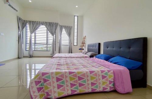 Bandar Sri Sendayan House | The Pallet house @ Bandar Sri Sendayan (Seremban)