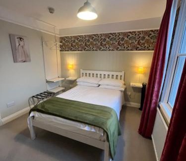 Romsey Bed & Breakfast | The Palmerston Rooms