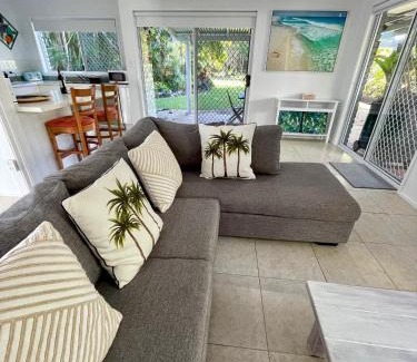 Pottsville House | The Palms Beach House