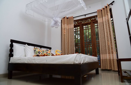 Kumbalwela Hotel | The Paramount