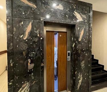 Periamet Cabin | THE PARK AVENUE HOTEL - Business Class Hotel Near Central Railway Station Chennai Periyamet