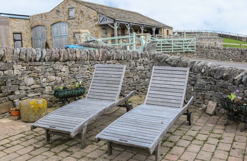 Peak District Cottage | The Parlour