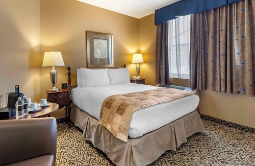 Stratford Hotel | The Parlour Inn, an Ascend Collection Hotel