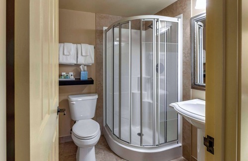 Stratford Hotel | The Parlour Inn, an Ascend Collection Hotel