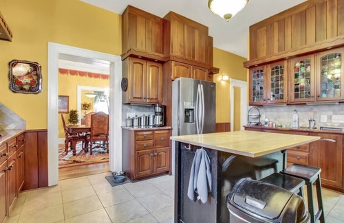 Annville House | The Patriot House Near Hersheypark, LVC, Mt. Gretna, Renaissance Faire!