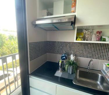 Nakhon Sawan Apartment | The Peak Jay Condo