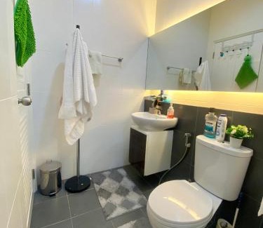 Nakhon Sawan Apartment | The Peak Jay Condo