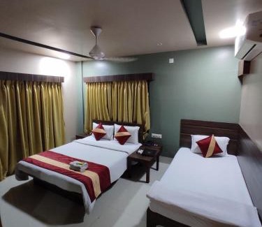 Barddhaman Hotel | The Pearl Burdwan Hotel, Banquet & Restaurant