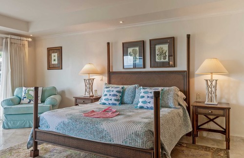 Schooner Bay Apartment | The Penthouse 306, Schooner Bay by Personal Villas - Overlooks the Communal Pool