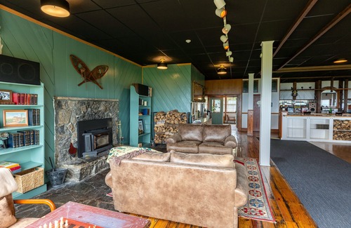 East Windham Hotel | The Perch Hotel