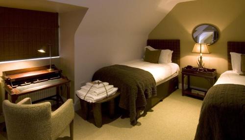 Chilworth Hotel | The Percy Arms