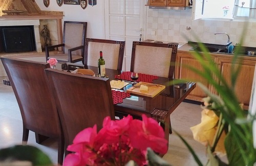 Perivolion Cottage | The Pergola Cottage. Feel the local vibes !
