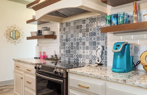 Audubon Place House | The Periwinkle| Back to School rate drops start 8/6