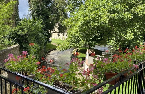Saint-Clair-sur-Epte Apartment | The Petit Minotier of the old mill