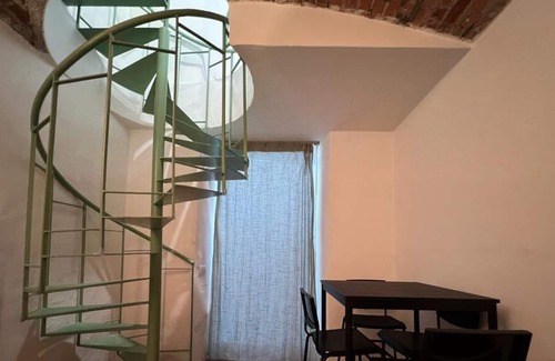 Saronno Apartment | The Pharaoh’s House
