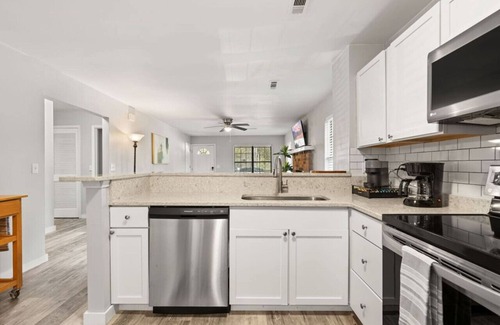Ladson Apartment | The Pine Grove Retreat