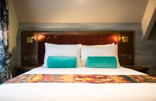 Harrogate Hotel | The Pine Marten by Innkeeper's Collection