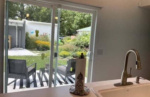 Plainwell House | The Pineapple Cottage- Close Lakes and Beaches!