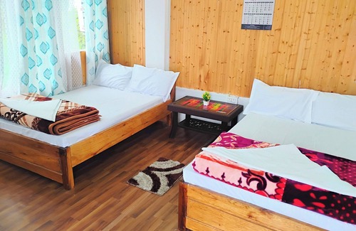 Rishop Cabin | The Pines' Heaven