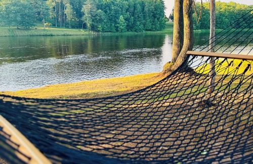 Porterfield Cabin | The Pines - New! - Menominee River Boutique Tiny Cottage