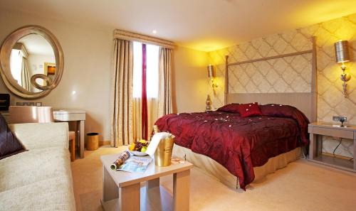 George Green Hotel | The Pinewood Hotel