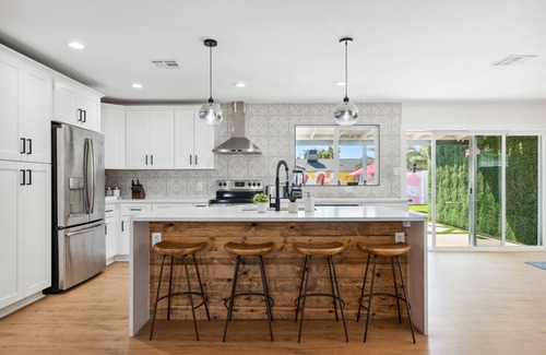 Papago Parkway House | The Pink Palm 7 min to Old Town