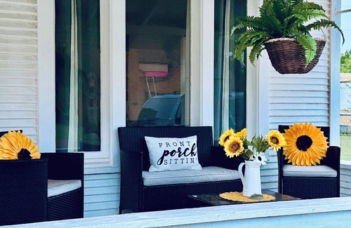 Electra House | The Pit Stop
