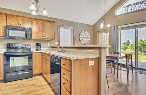 Spirit Lake House | The Playing Hooky Cabin at Bridges Bay Resort