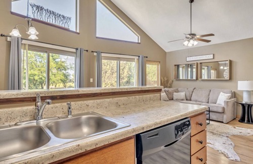 Spirit Lake House | The Playing Hooky Cabin at Bridges Bay Resort