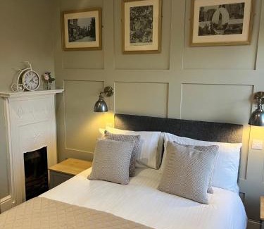 Itchen Abbas Hotel | The Plough Itchen Abbas