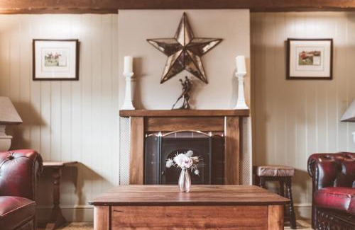 Frampton Hotel | The Poachers Hotel