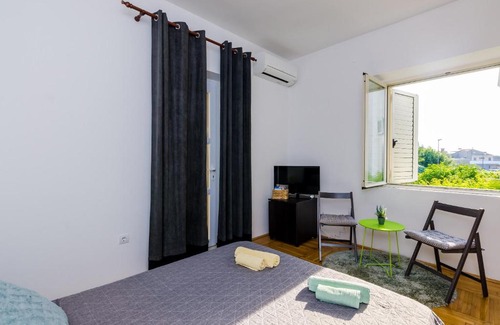 Lapad House | The Point Room
