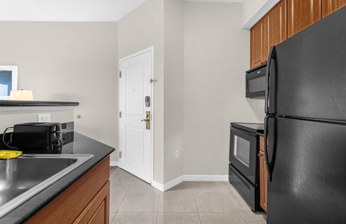Florida Center Apartment | The Point · The Point, lux apartment, Close to Universal