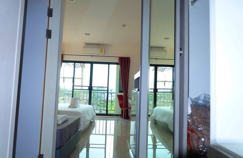 Sam Phran Hotel | The Pride