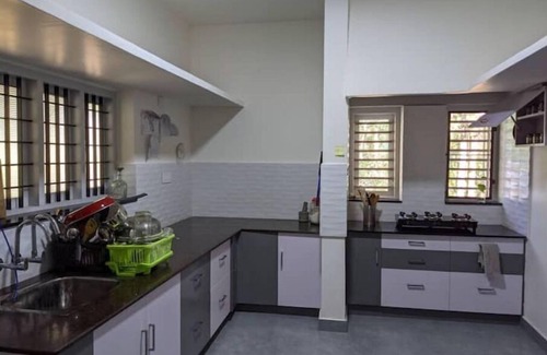 Sulthan Bathery House | The pulpally white villa, wayanad