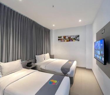 Medan Hotel | The Quadrant Hotel KNO