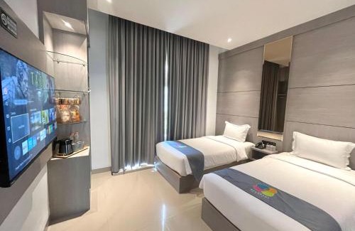Medan Hotel | The Quadrant Hotel KNO