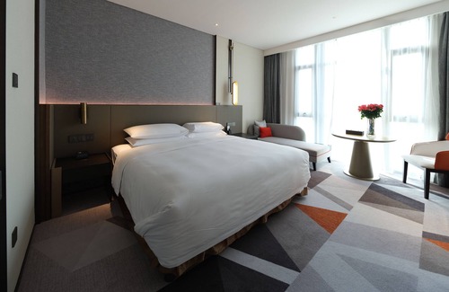 Yingjiang District Hotel | The Qube Hotel Anqing