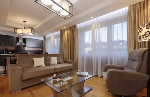 Bonnevoie Apartment | The Queen Luxury Apartments - Villa Giada