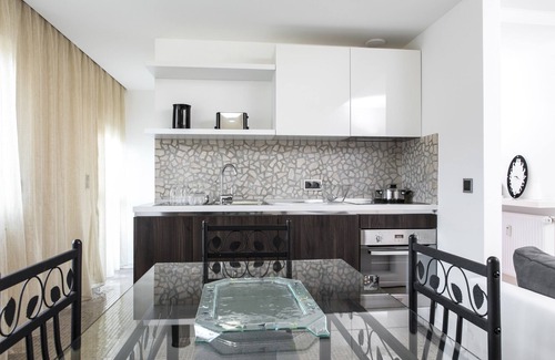 Dudelange Apartment | The Queen Luxury Apartments-VillaGiorgia