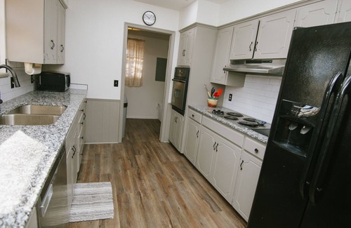 Stillwater House | The Ranch Near Boomer Lake