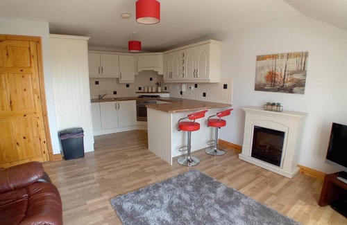 Ardara Apartment | The Red Door Townhouse Apartment