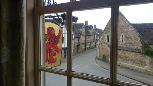 Lacock Bed & Breakfast | The Red Lion