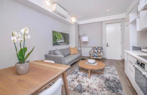 Menlo Park Apartment | The Regency Cosy Apartment- 419