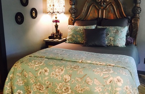 Amarillo House | The Relic is located behind a 1920s home in a historic district of Amarillo.