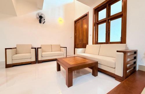 Rathmalana Bed & Breakfast | The Residence Retreat