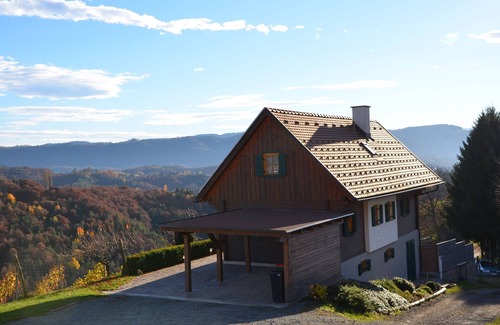 Sankt Johann im Saggautal House | The rest in a cottage with wellness oasis in the vineyards enjoy .