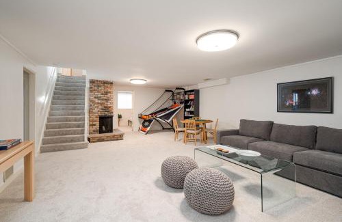 Linden Hills House | The Retreat at Linden Hills