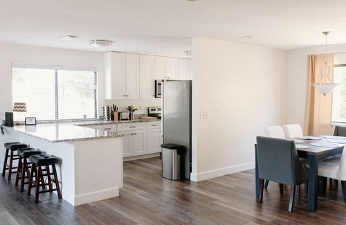 Isle of Palms House | The Retreat close to Mayo Clinic!